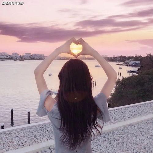 娱乐吃瓜酱背影头像图片,背影头像背后的故事  第1张